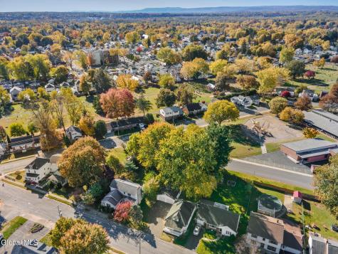 11 Craigie Avenue Scotia NY 12302