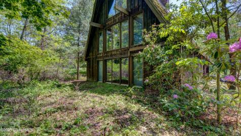 824 County Highway 106 Amsterdam NY 12010