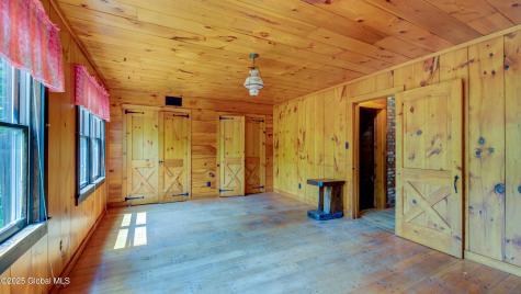 824 County Highway 106 Amsterdam NY 12010