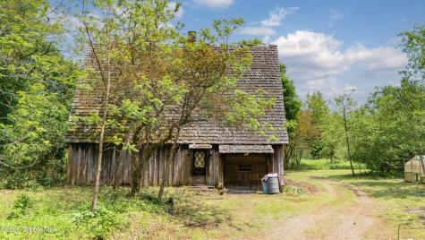 824 County Highway 106 Amsterdam NY 12010