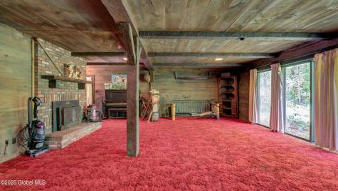 824 County Highway 106 Amsterdam NY 12010