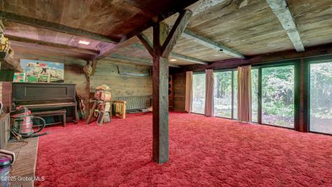 824 County Highway 106 Amsterdam NY 12010