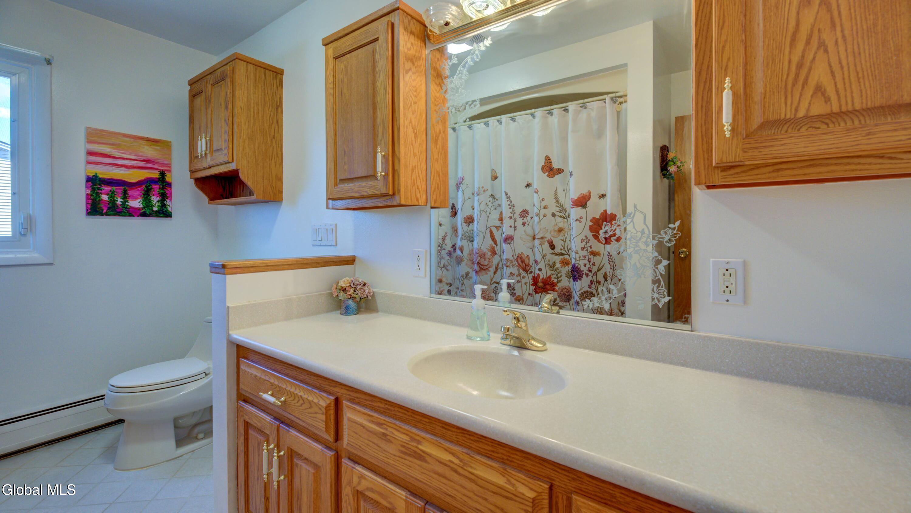 27 Pine Avenue Johnstown NY 12095
