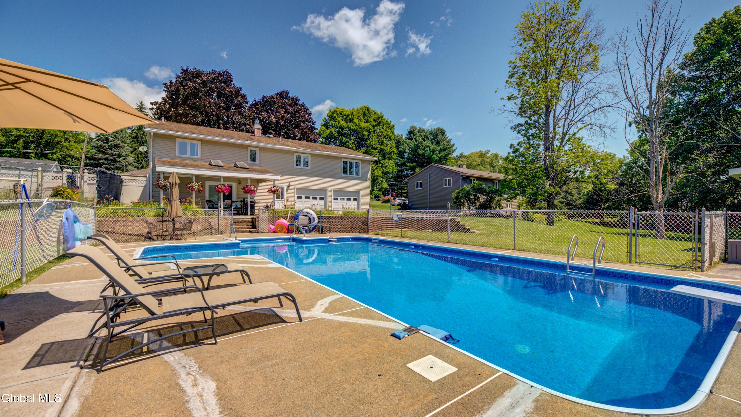 27 Pine Avenue Johnstown NY 12095