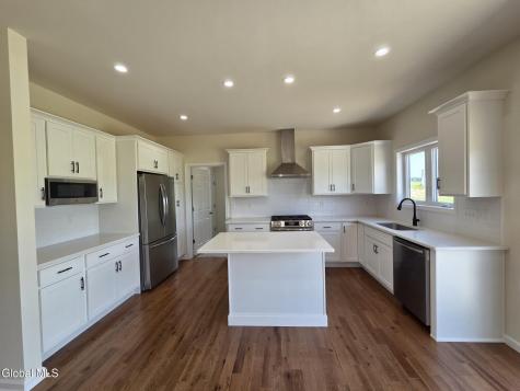 37 Jack Drive Mechanicville NY 12118