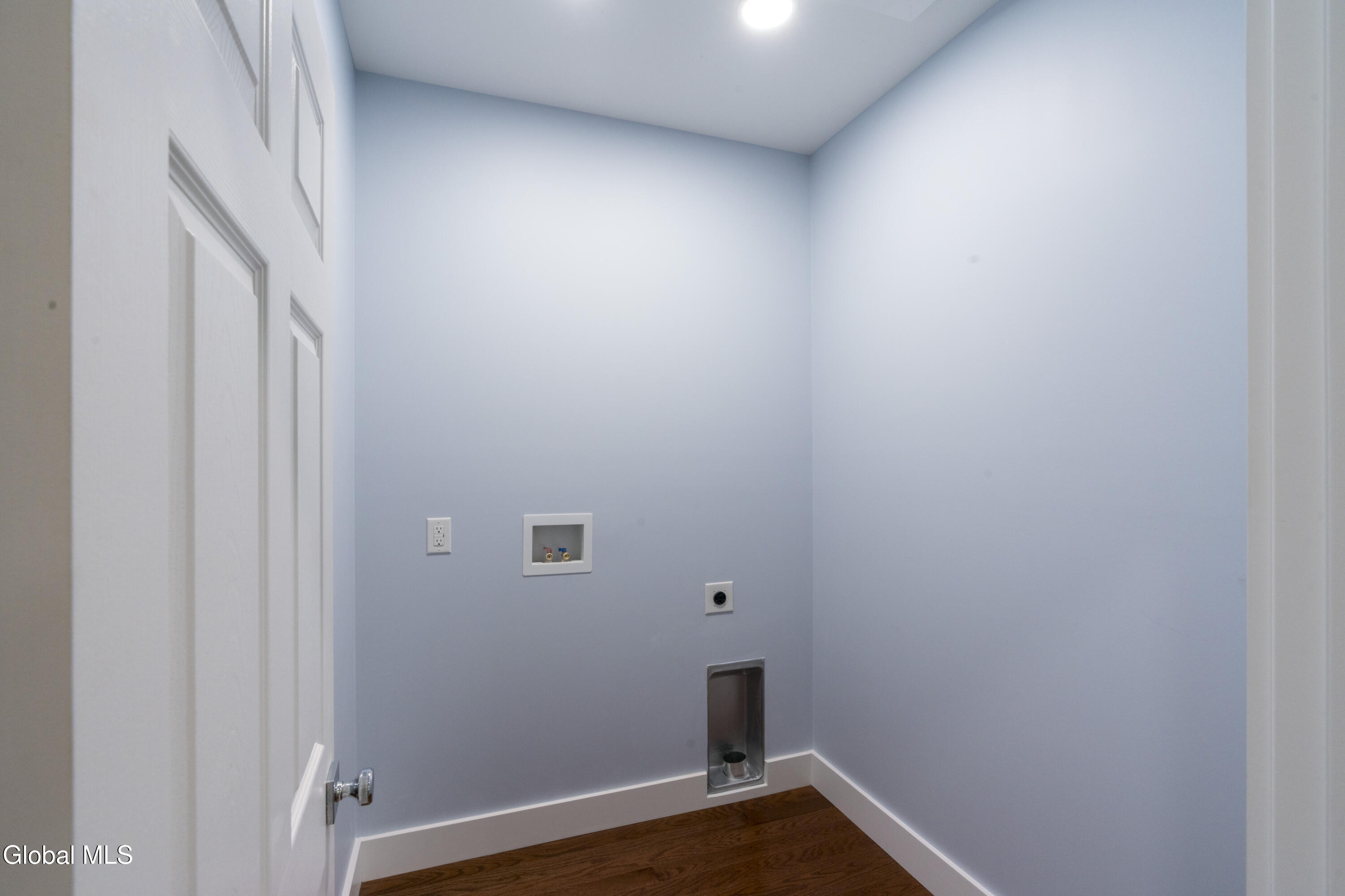 12 Clark Street Saratoga Springs NY 12866