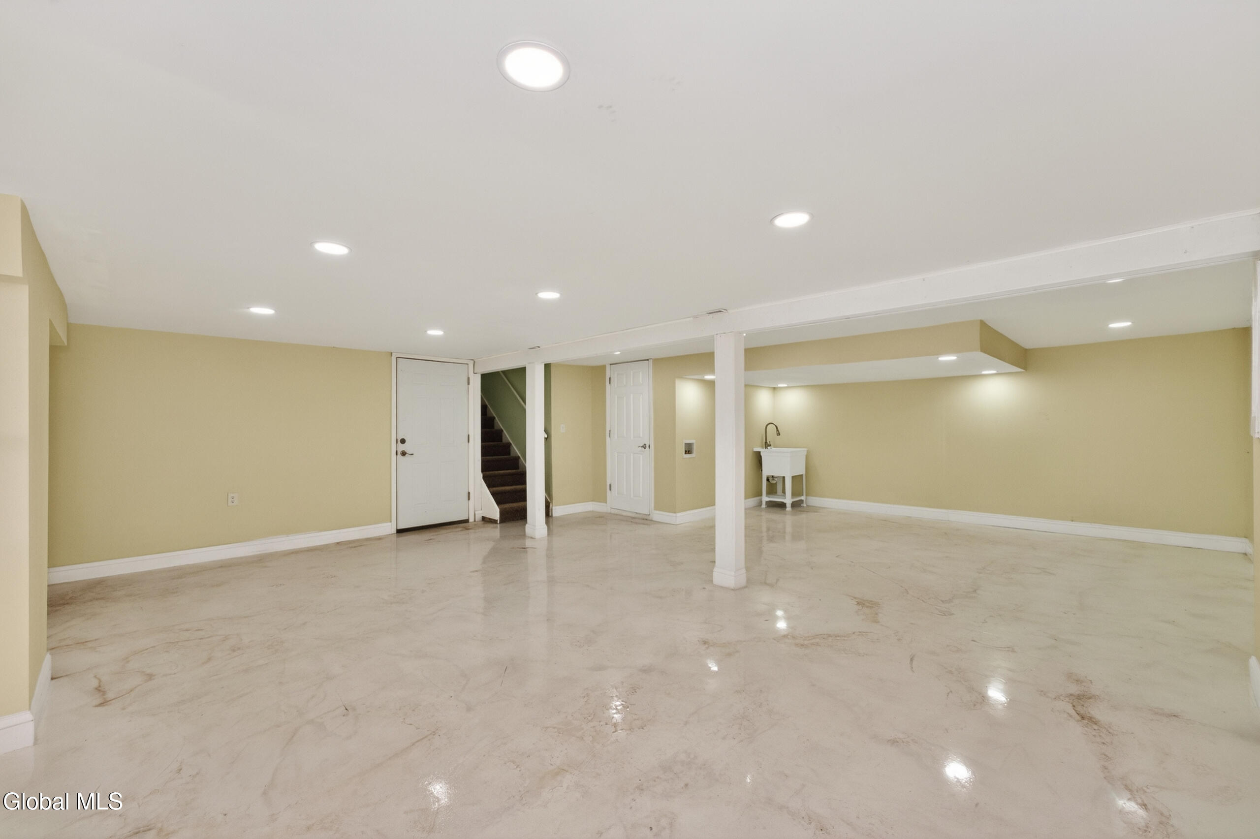 2880 New York 22 Cambridge NY 12816