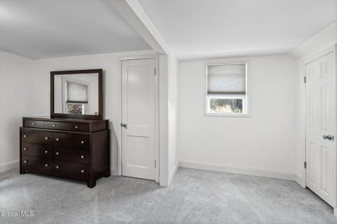 1145 Barber Drive Schenectady NY 12303