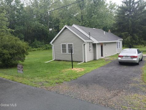 11 Englewood Avenue East Greenbush NY 12061