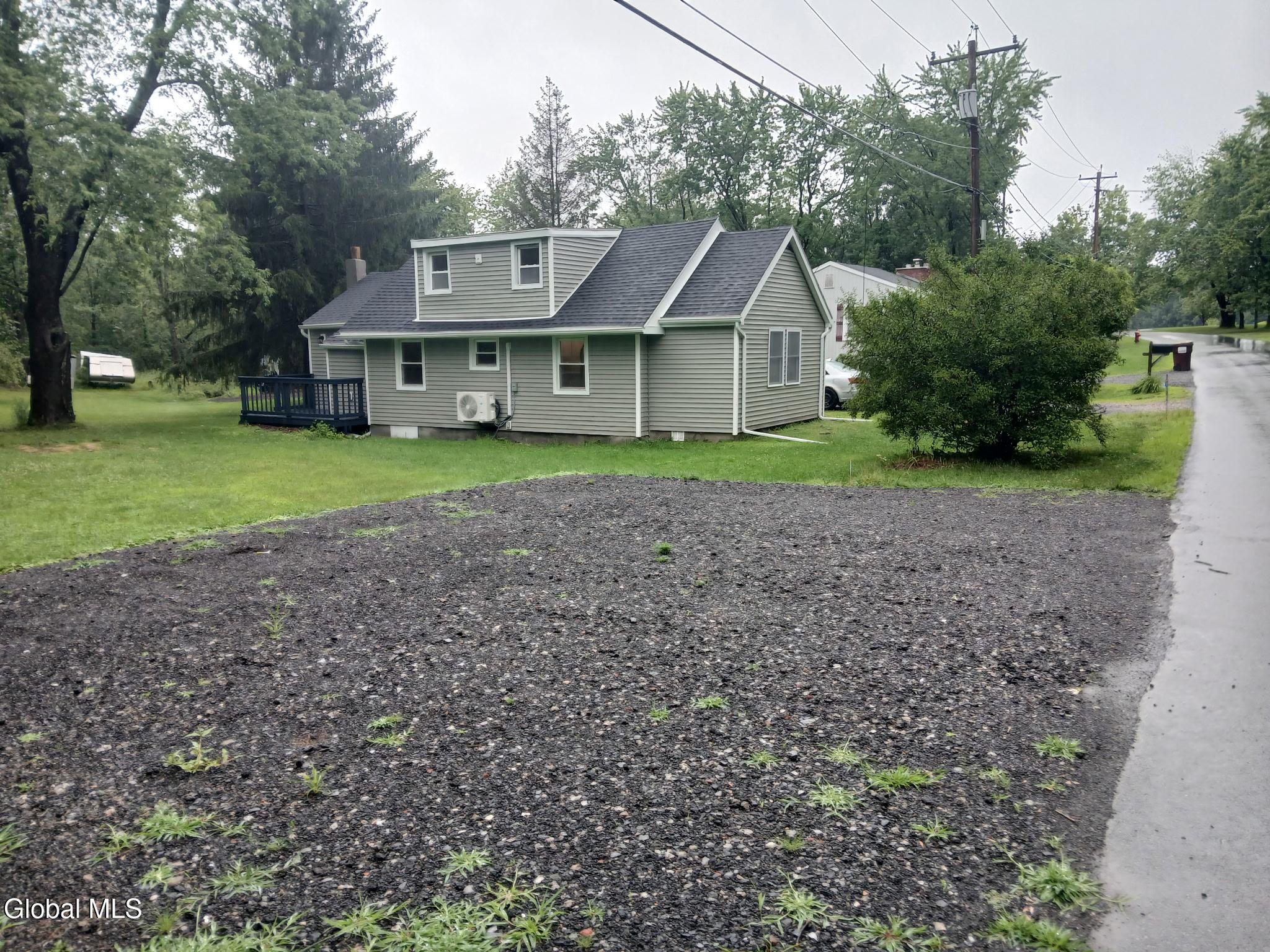 11 Englewood Avenue East Greenbush NY 12061