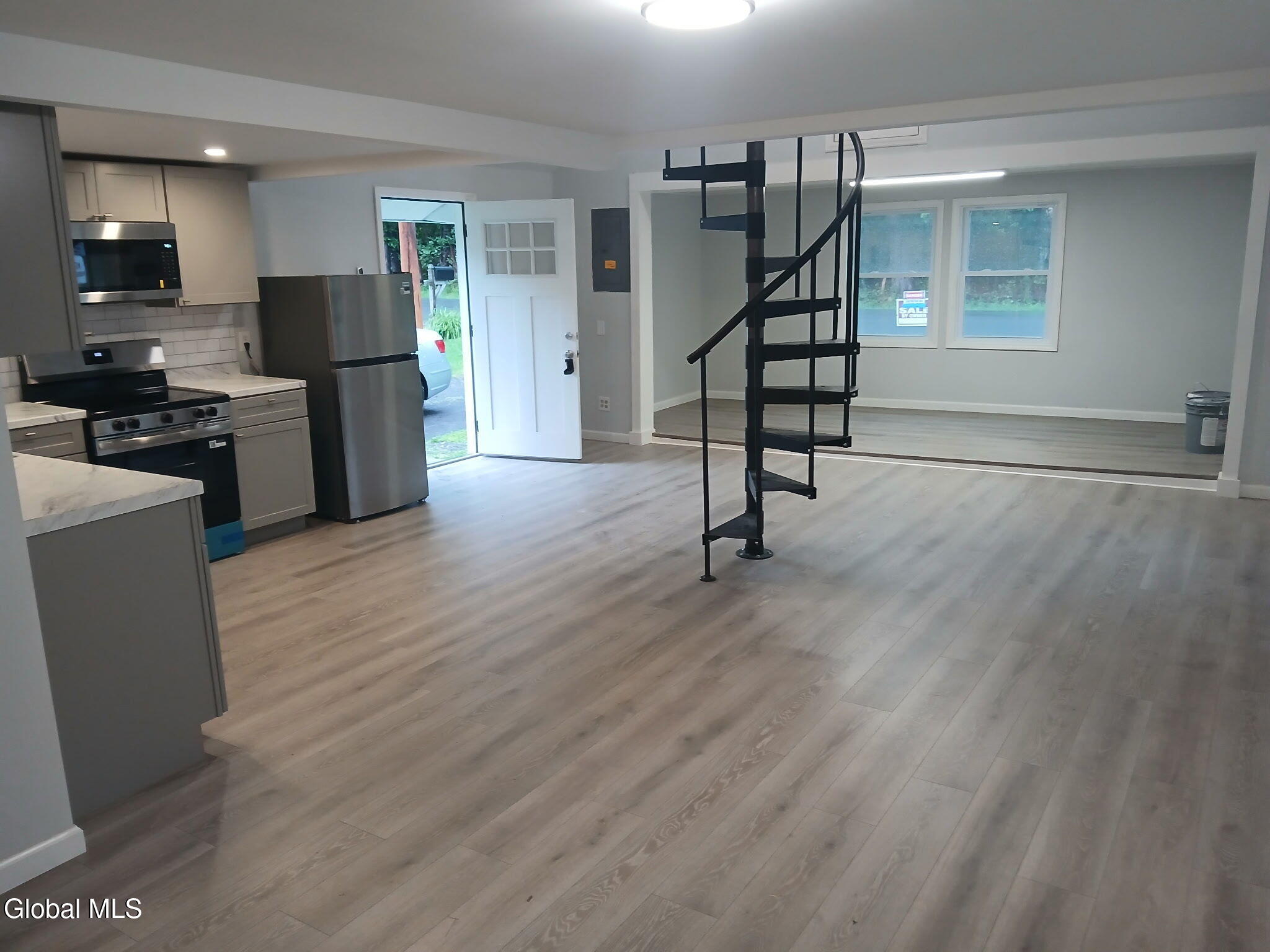 11 Englewood Avenue East Greenbush NY 12061