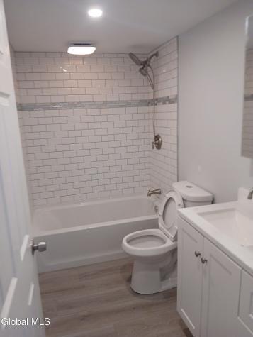 11 Englewood Avenue East Greenbush NY 12061