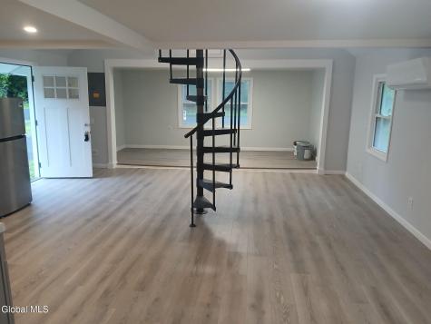 11 Englewood Avenue East Greenbush NY 12061