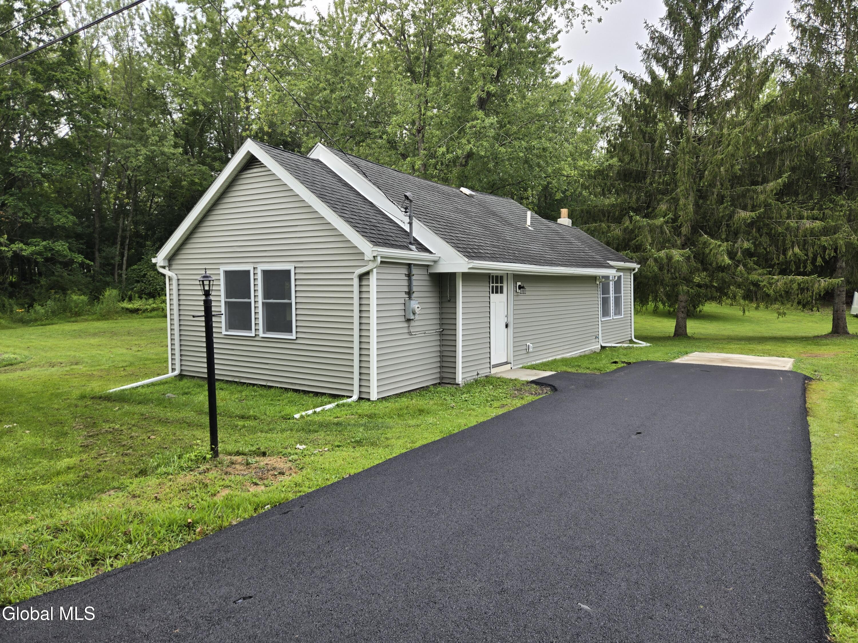 11 Englewood Avenue East Greenbush NY 12061