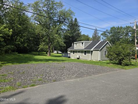 11 Englewood Avenue East Greenbush NY 12061