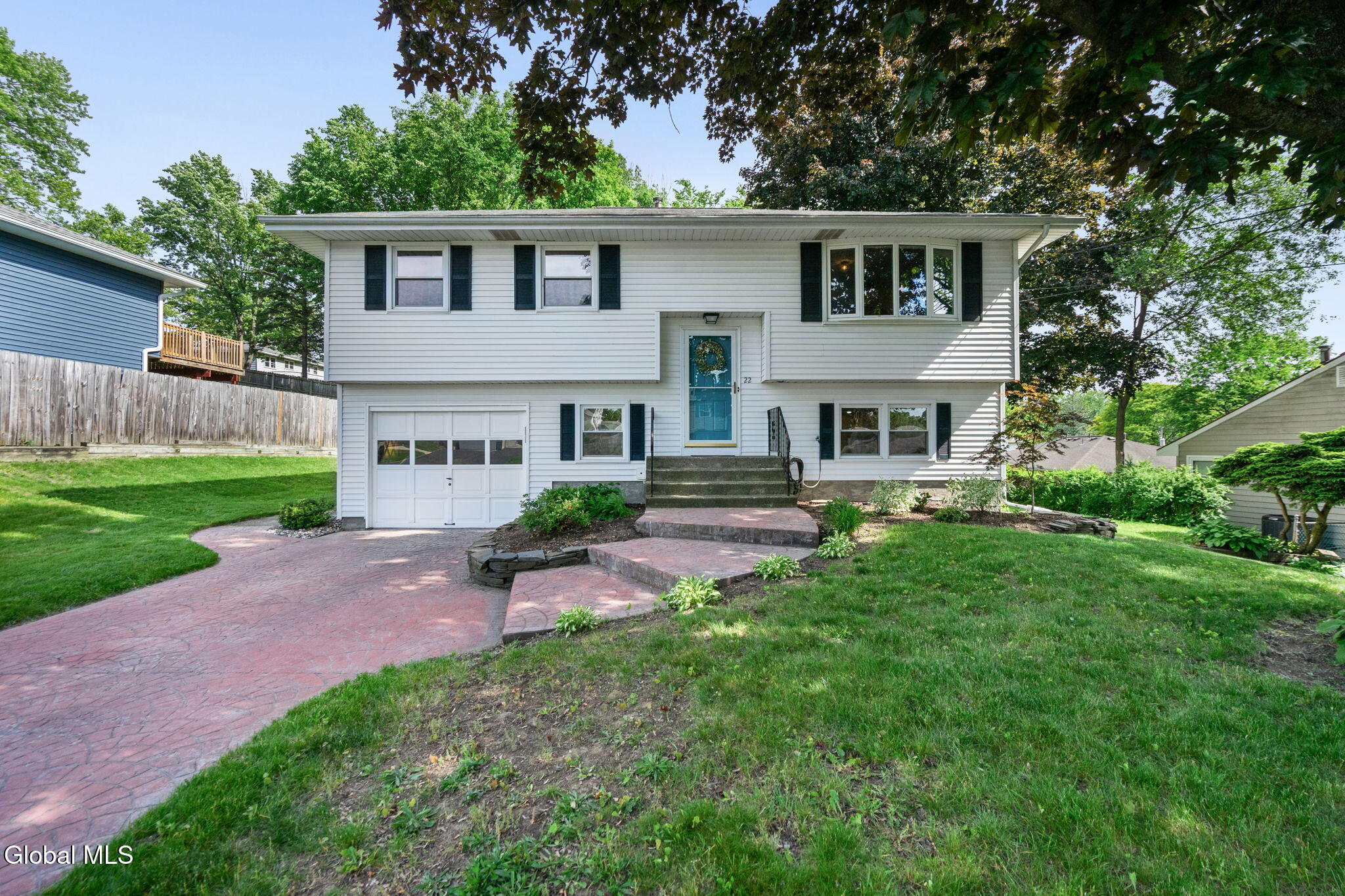 22 Collegeview Drive Albany NY 12211