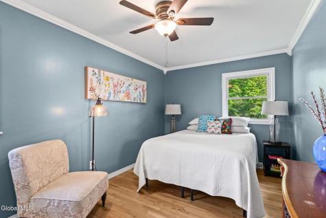 22 Collegeview Drive Albany NY 12211
