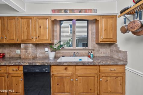 1165 Highland Park Road Schenectady NY 12309