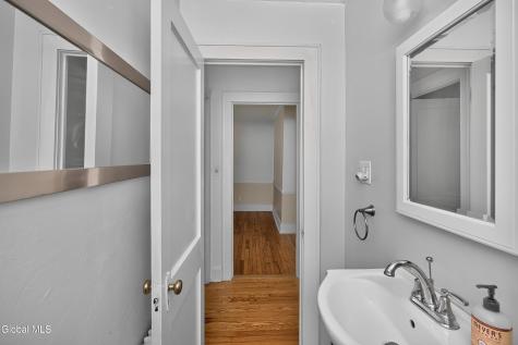1165 Highland Park Road Schenectady NY 12309