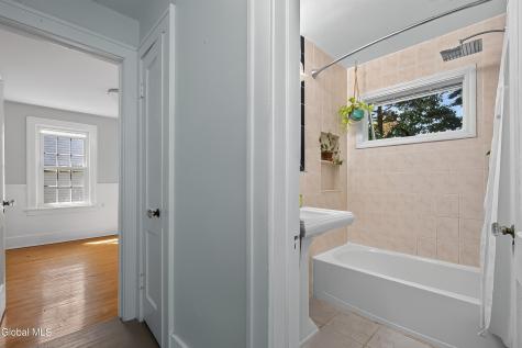 1165 Highland Park Road Schenectady NY 12309