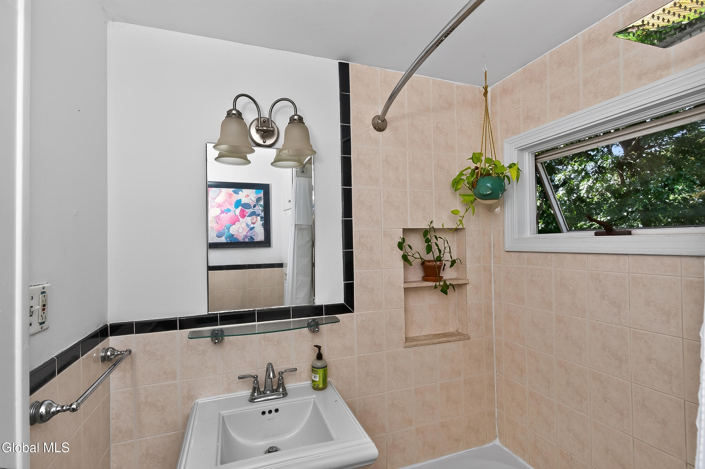 1165 Highland Park Road Schenectady NY 12309