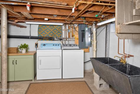 1165 Highland Park Road Schenectady NY 12309