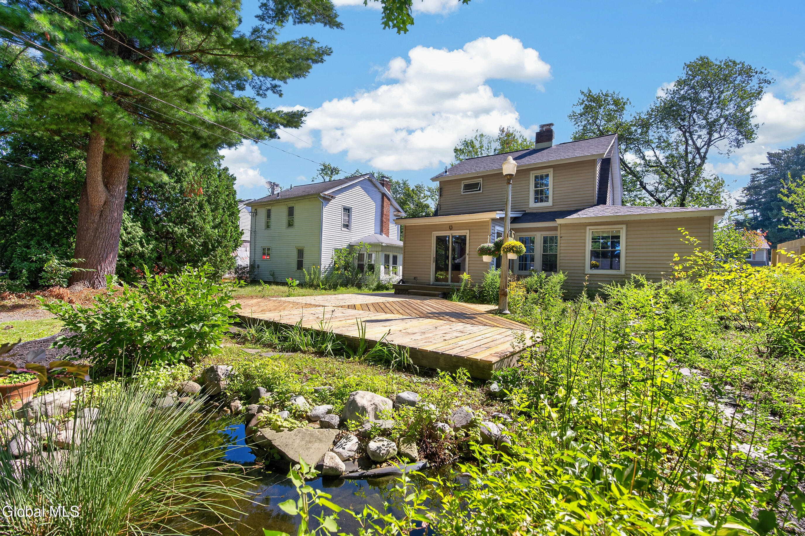 1165 Highland Park Road Schenectady NY 12309