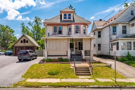 942 Central Parkway Schenectady NY 12309