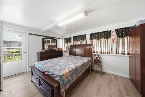 942 Central Parkway Schenectady NY 12309