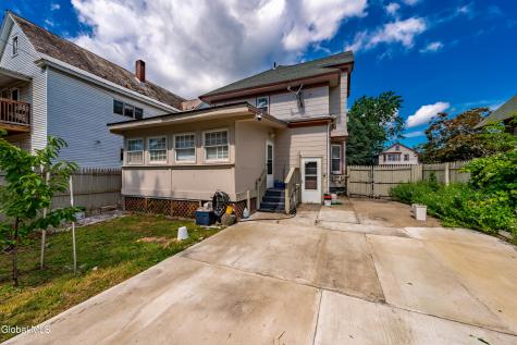 942 Central Parkway Schenectady NY 12309