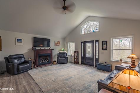 323 N Shore Rd Peck Gloversville NY 12078