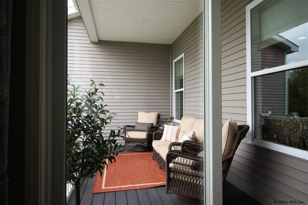 21 Wyatt's Way Clifton Park NY 12065