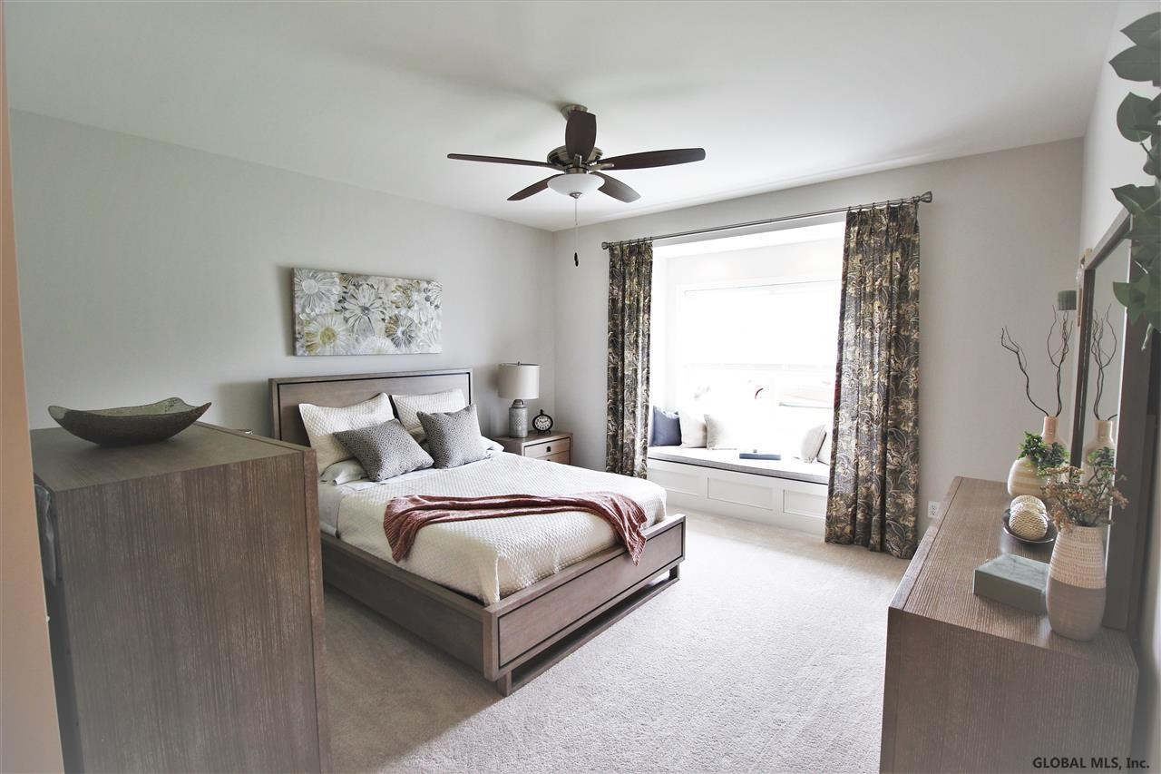 21 Wyatt's Way Clifton Park NY 12065
