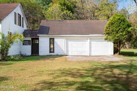 971 Turnpike Road Cambridge NY 12816