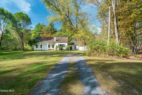 971 Turnpike Road Cambridge NY 12816