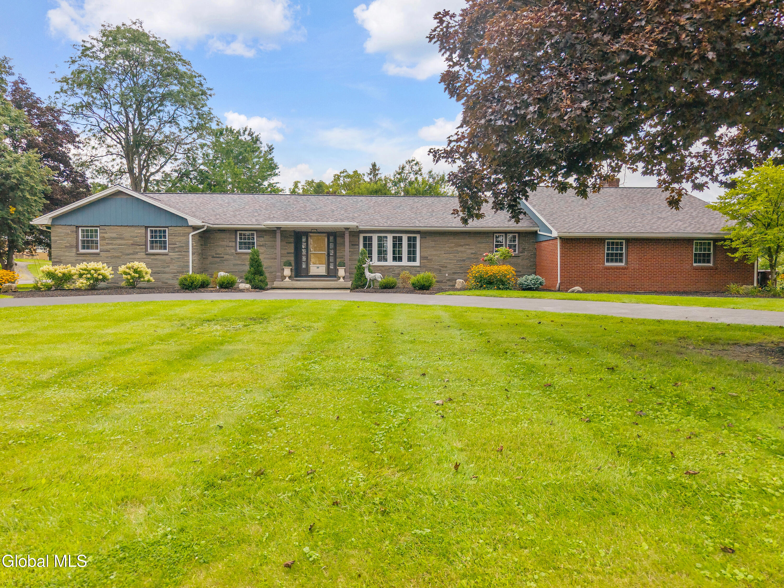 27 Frangella Drive Coeymans NY 12045