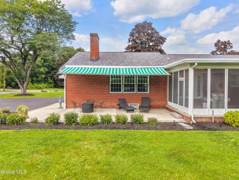 27 Frangella Drive Coeymans NY 12045
