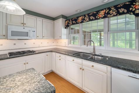 27 Frangella Drive Coeymans NY 12045