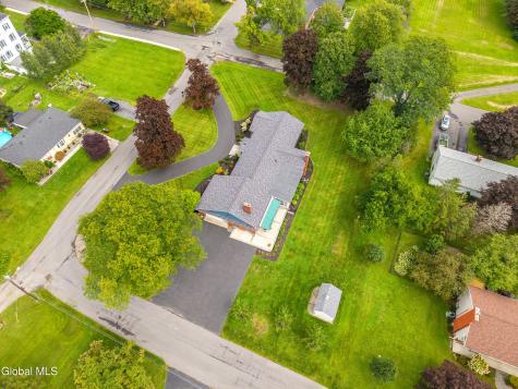27 Frangella Drive Coeymans NY 12045