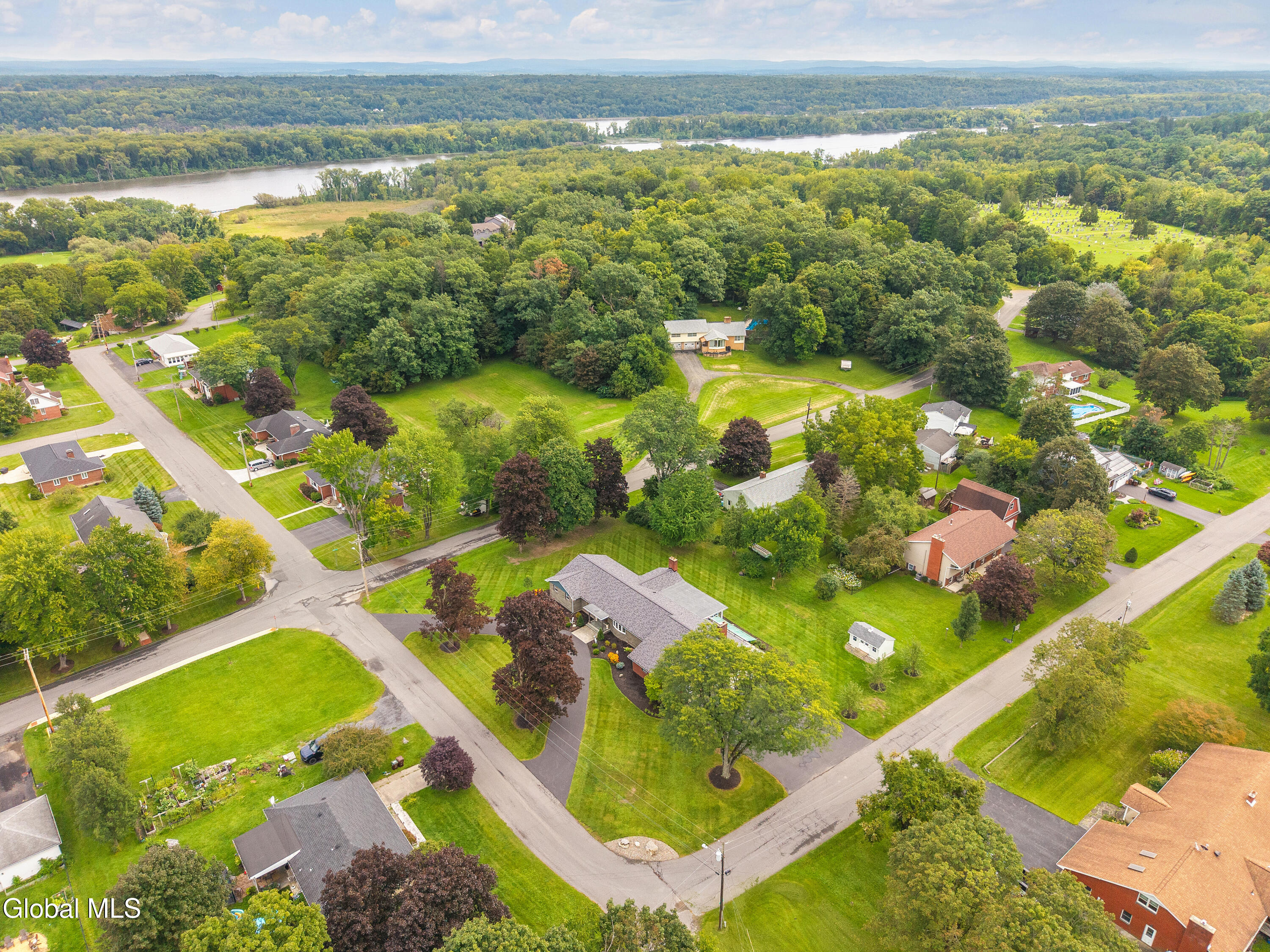 27 Frangella Drive Coeymans NY 12045