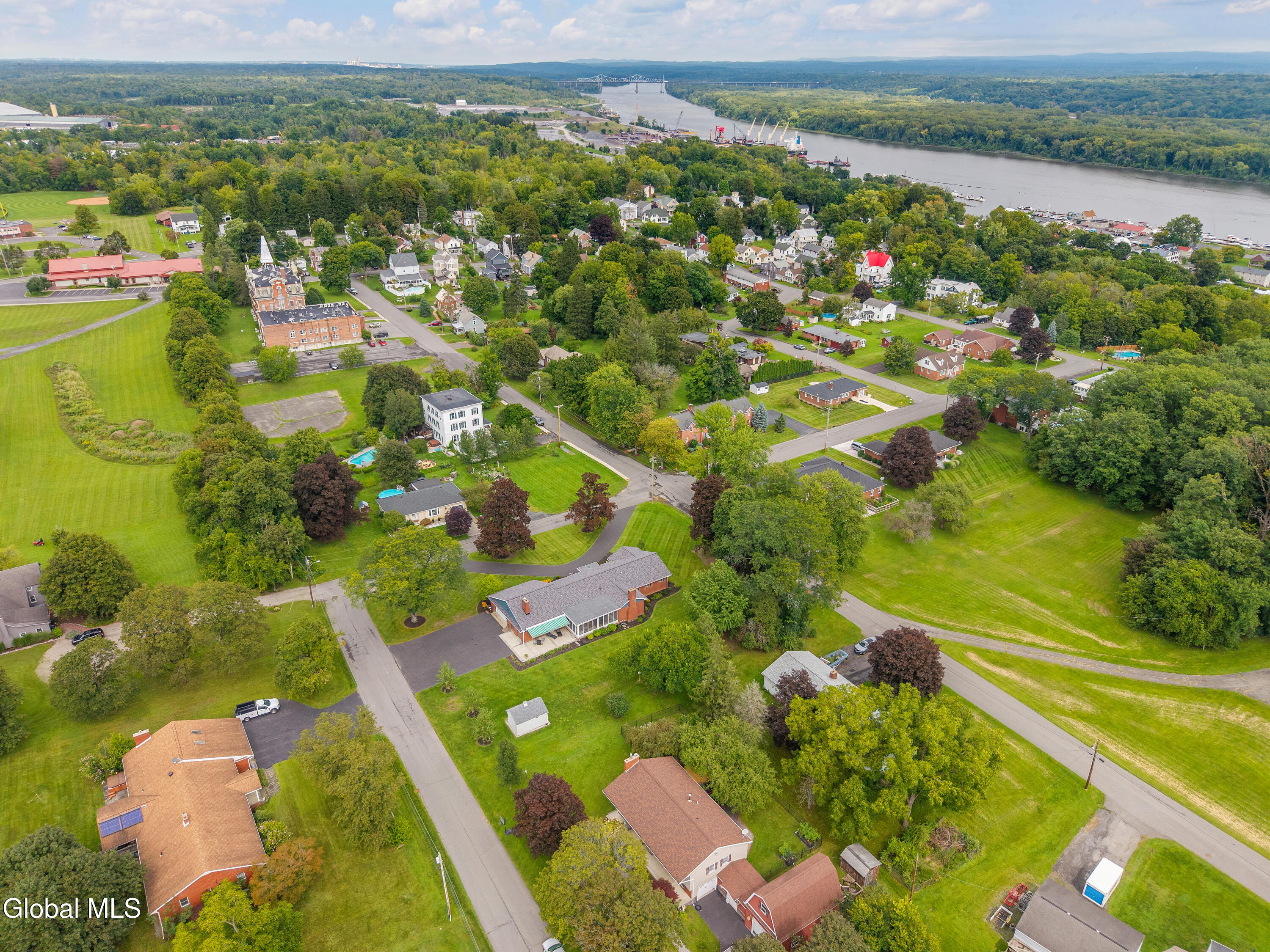 27 Frangella Drive Coeymans NY 12045