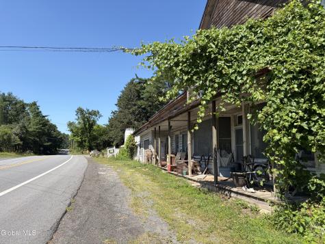3463 3466 Ny 67 Buskirk NY 12028