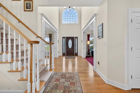9 Lockwood Place Watervliet NY 12189