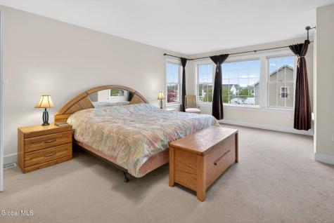 9 Lockwood Place Watervliet NY 12189