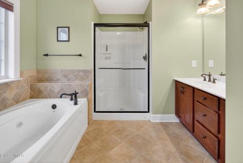 9 Lockwood Place Watervliet NY 12189