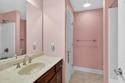 9 Lockwood Place Watervliet NY 12189