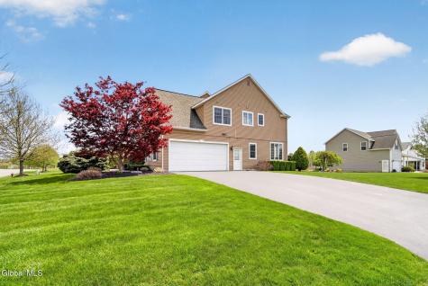9 Lockwood Place Watervliet NY 12189