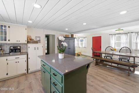 187 E Shore Road Duanesburg NY 12053