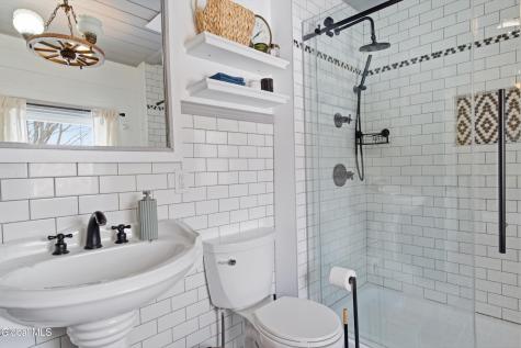 187 E Shore Road Duanesburg NY 12053