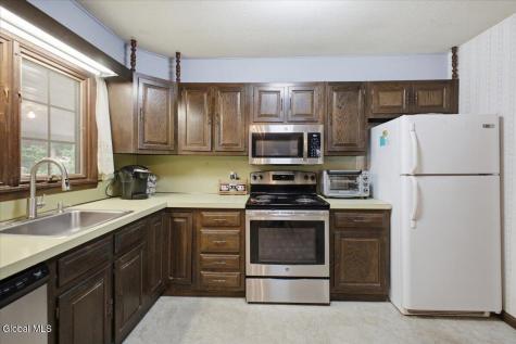 25 Thornberry Drive Glens Falls NY 12801